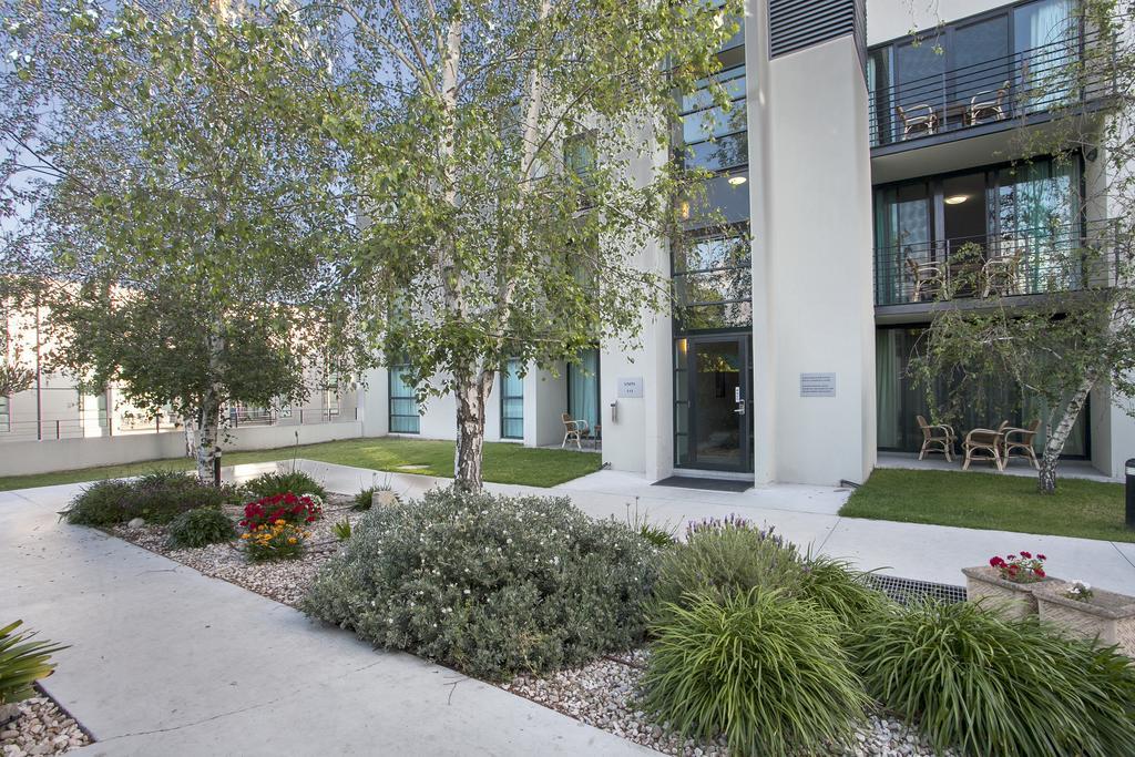 Quest Flemington Aparthotel Melbourne Ngoại thất bức ảnh